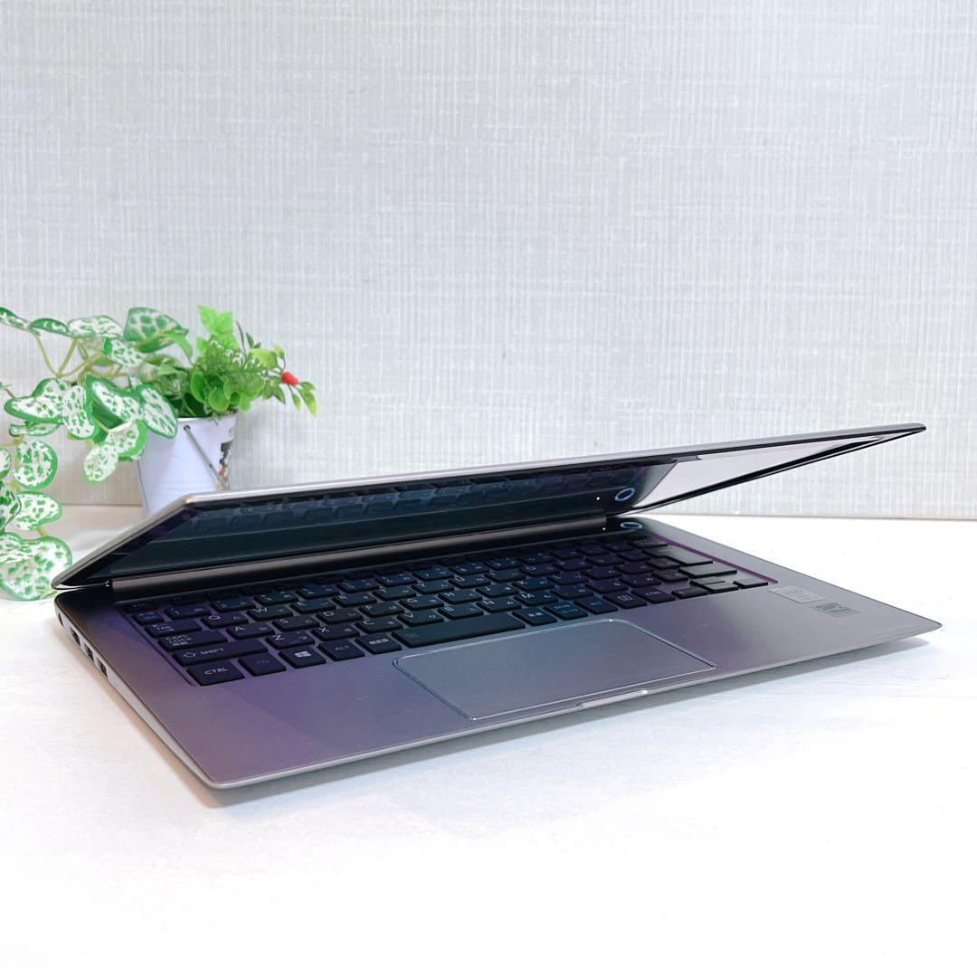 美品、スリム、コアi5、高速SSD、メモリ8G、イラレ&オフィス2021が使える