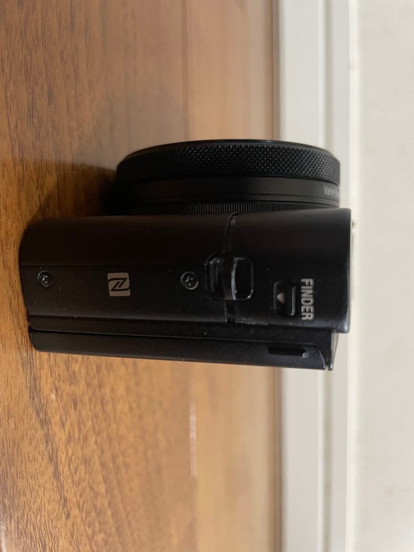 SONY コンパクトデジカメ DSC-RX100M5
