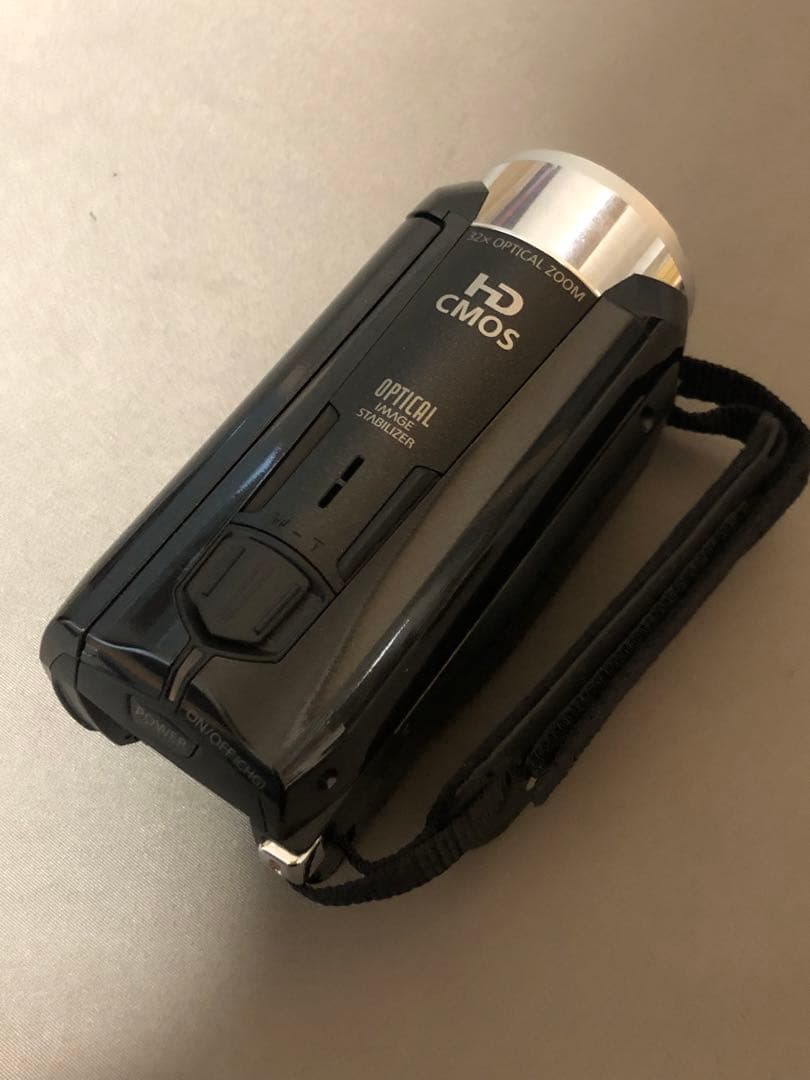 ビデオカメラ　キャノン　HF R32