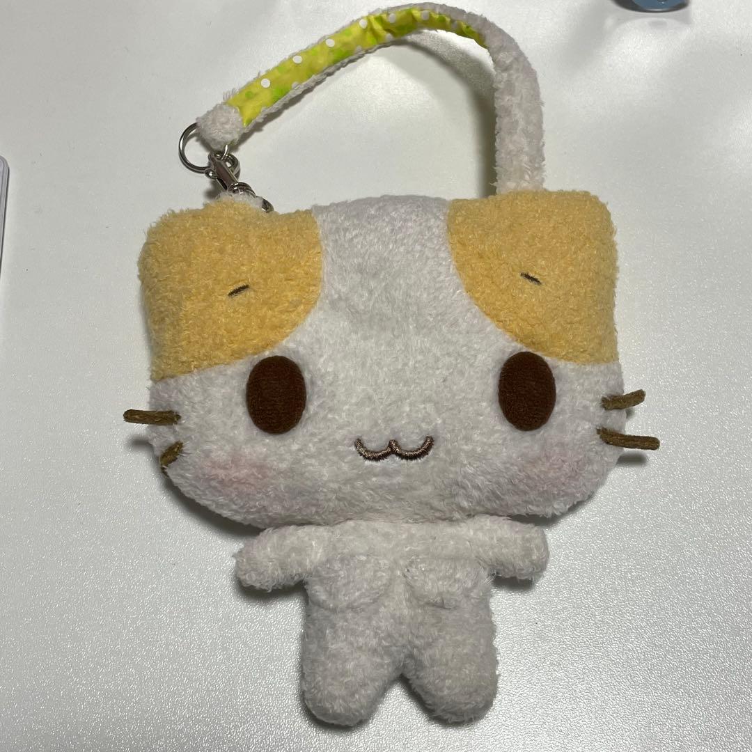 マシュマロみたいなふわふわにゃんこ