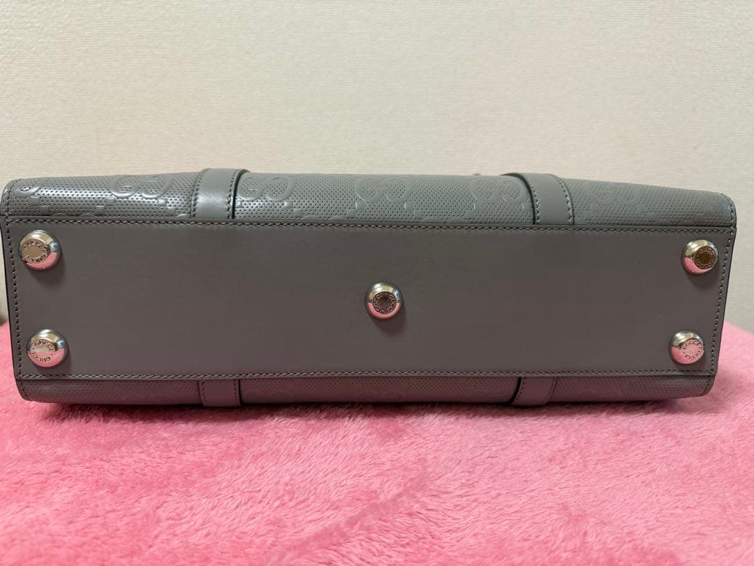GUCCI グレー レザートートバッグ